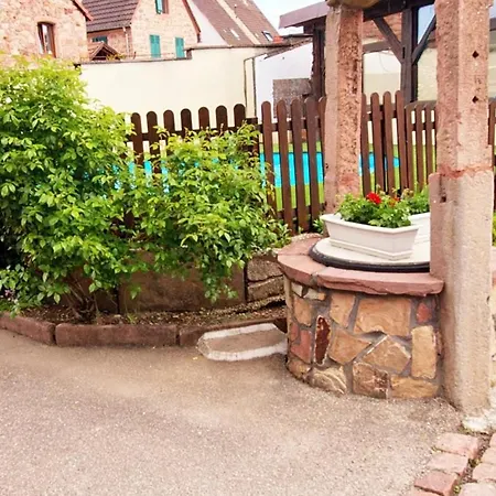 Country house Confortable 2 Pers, Parking, Terrasse Privative - - Fr-1-744-52 *