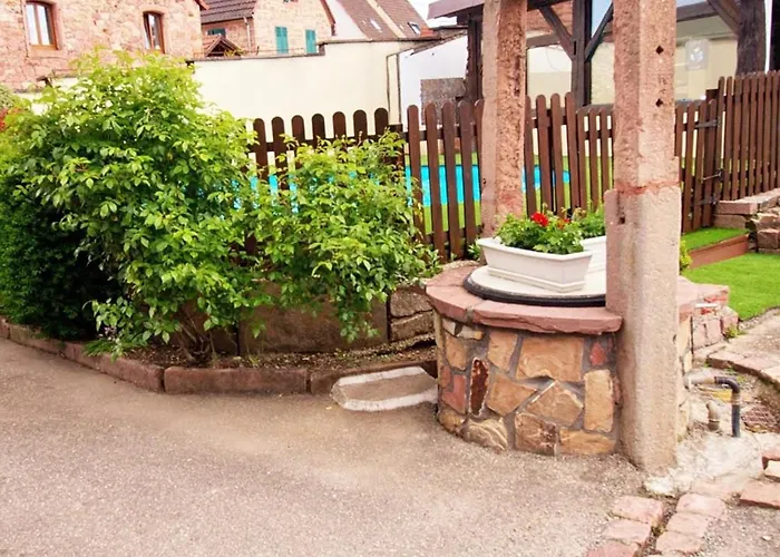 Vakantiehuis Confortable 2 Pers, Parking, Terrasse Privative - - Fr-1-744-52 *